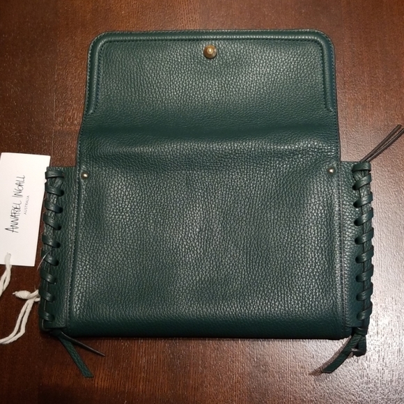 Oversized Green Crossbody Bag - Picture 5 of 8